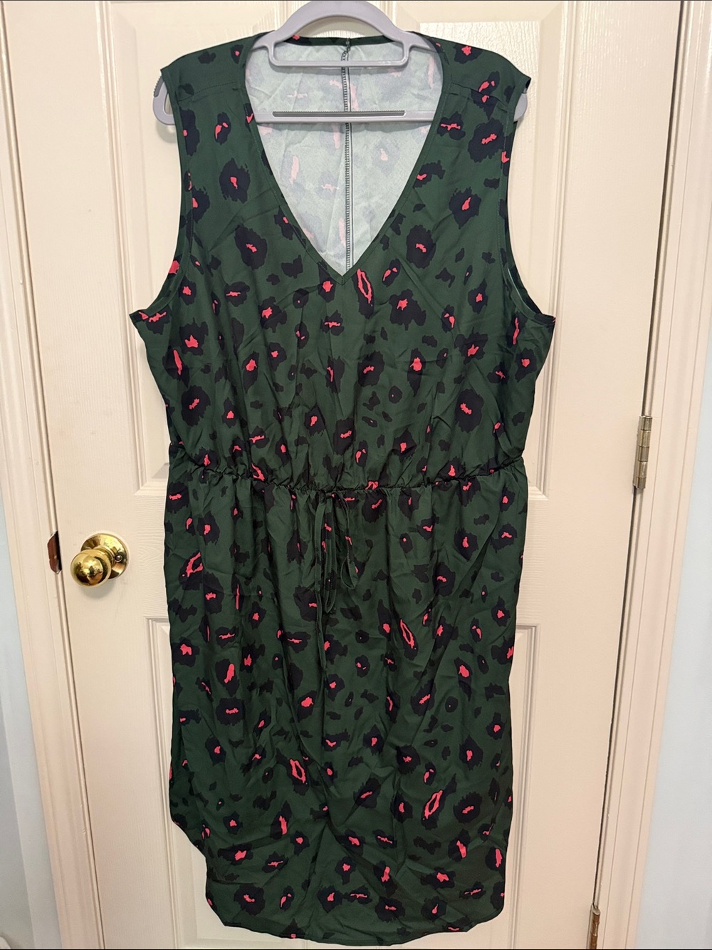 SHEIN Dark Green Drawstring Dress with Pink & Black Spot Print